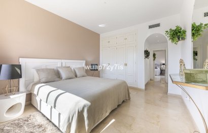 Resale - Apartment - Penthouse - Estepona - Estepona Centro