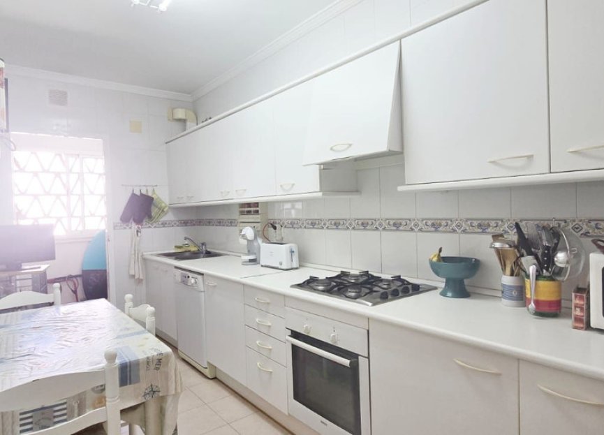 Resale - Apartment - Middle Floor Apartment - Benalmádena - Arroyo de la Miel
