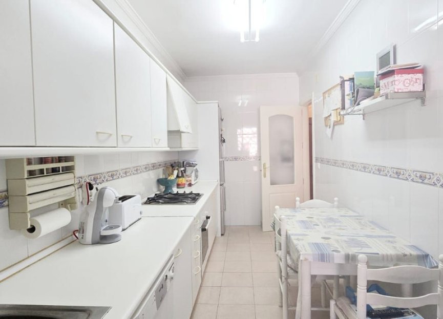 Resale - Apartment - Middle Floor Apartment - Benalmádena - Arroyo de la Miel