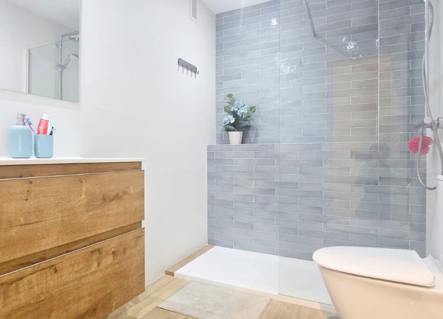 Resale - Apartment - Middle Floor Apartment - Benalmádena - Arroyo de la Miel