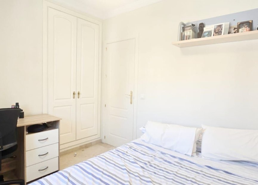 Resale - Apartment - Middle Floor Apartment - Benalmádena - Arroyo de la Miel