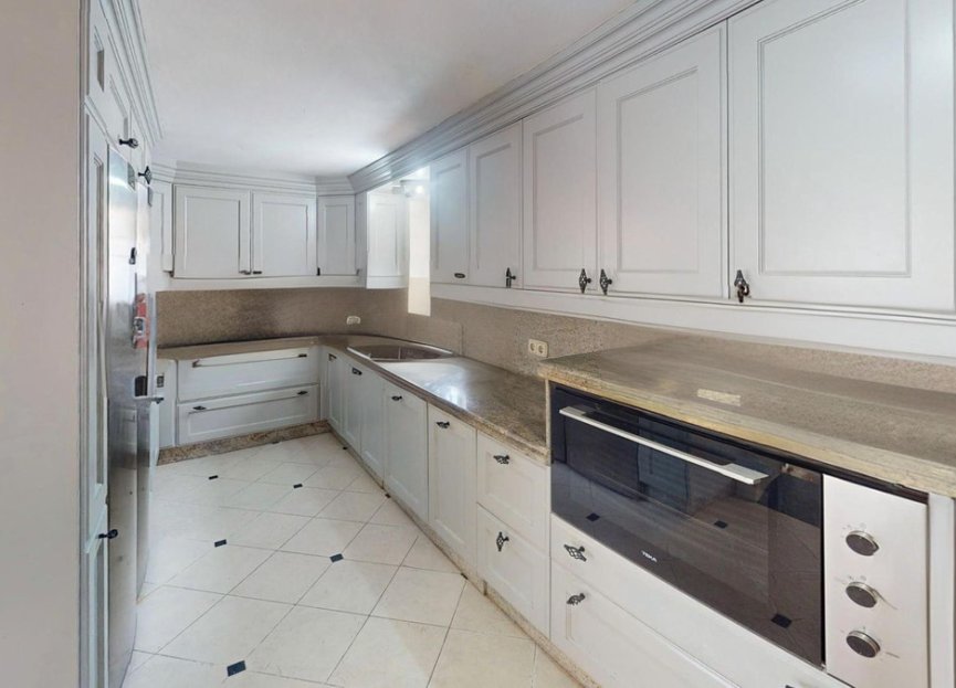 Reventa - House - Detached Villa - Estepona - Costalita