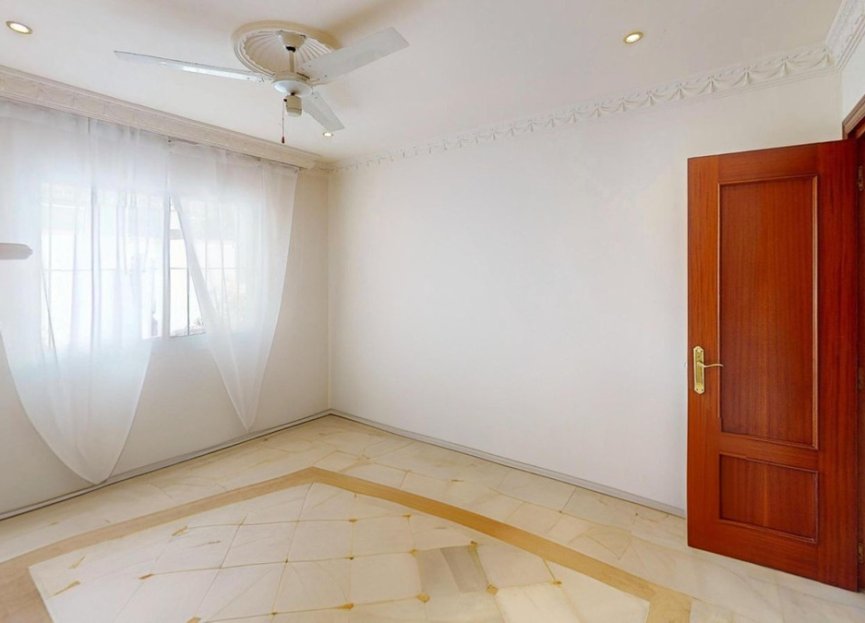 Reventa - House - Detached Villa - Estepona - Costalita