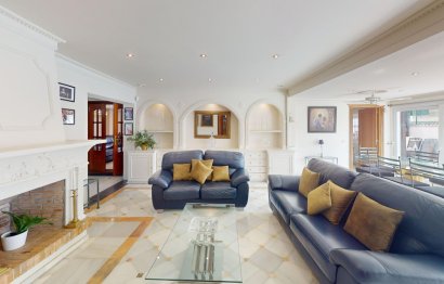 Reventa - House - Detached Villa - Estepona - Costalita