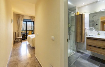 Resale - Apartment - Middle Floor Apartment - Marbella - San Pedro De Alcantara