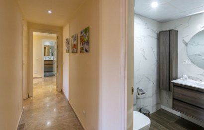 Resale - Apartment - Middle Floor Apartment - Marbella - San Pedro De Alcantara