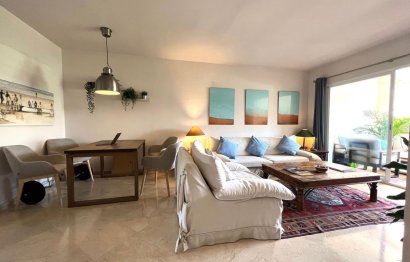 Resale - Apartment - Middle Floor Apartment - Marbella - Guadalmina Alta