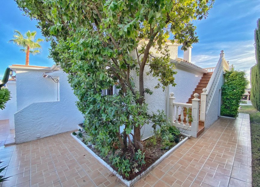 Resale - House - Detached Villa - Marbella - Marbella Centro