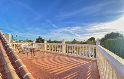 Resale - House - Detached Villa - Marbella - Marbella Centro