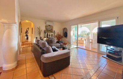 Resale - House - Detached Villa - Marbella - Marbella Centro