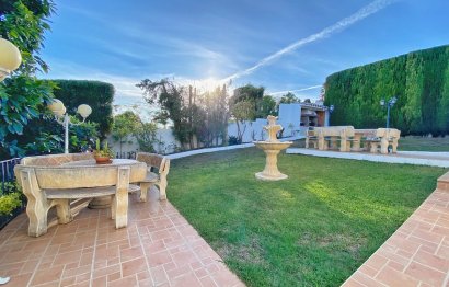 Resale - House - Detached Villa - Marbella - Marbella Centro