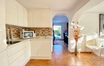 Resale - House - Detached Villa - Marbella - Marbella Centro