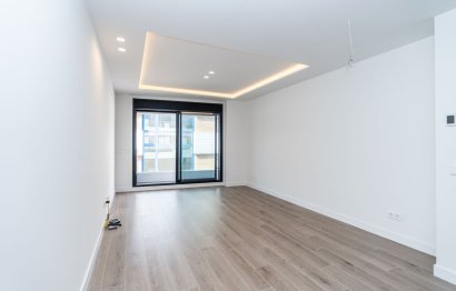 Resale - Apartment - Middle Floor Apartment - Fuengirola - Fuengirola Centro