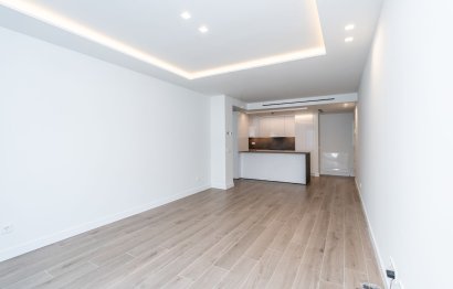 Resale - Apartment - Middle Floor Apartment - Fuengirola - Fuengirola Centro
