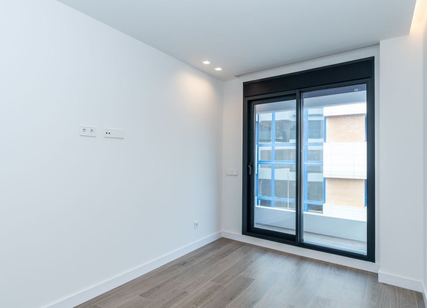 Resale - Apartment - Middle Floor Apartment - Fuengirola - Fuengirola Centro