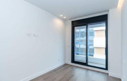 Resale - Apartment - Middle Floor Apartment - Fuengirola - Fuengirola Centro