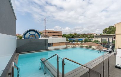 Resale - Apartment - Middle Floor Apartment - Fuengirola - Fuengirola Centro