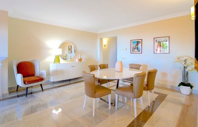 Resale - Apartment - Middle Floor Apartment - Benahavís - Monte Halcones