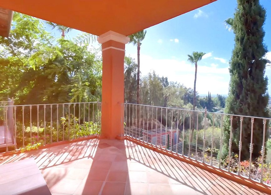 Resale - Apartment - Middle Floor Apartment - Benahavís - Monte Halcones