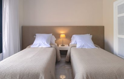 Resale - Apartment - Middle Floor Apartment - Benahavís - Monte Halcones