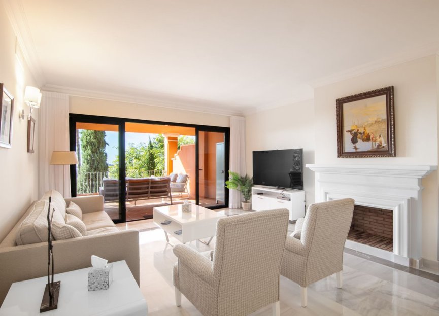 Resale - Apartment - Middle Floor Apartment - Benahavís - Monte Halcones