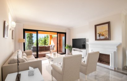 Resale - Apartment - Middle Floor Apartment - Benahavís - Monte Halcones