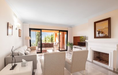 Resale - Apartment - Middle Floor Apartment - Benahavís - Monte Halcones