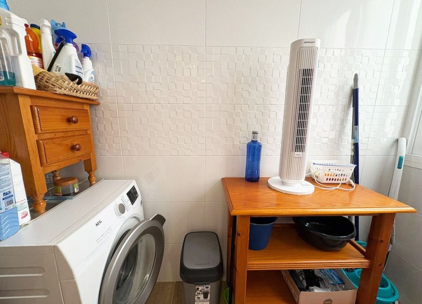 Resale - Apartment - Middle Floor Apartment - Fuengirola - Fuengirola Centro