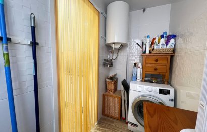 Resale - Apartment - Middle Floor Apartment - Fuengirola - Fuengirola Centro