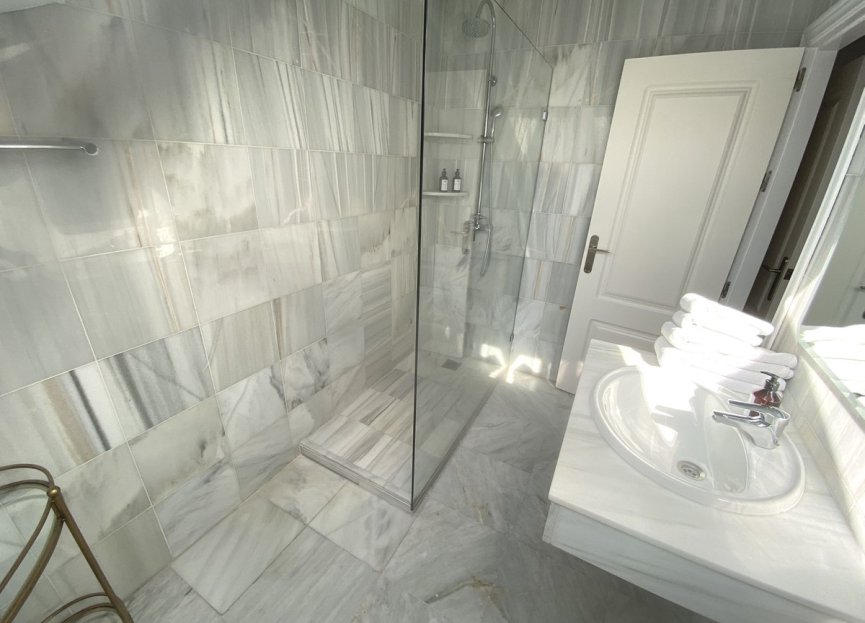 Reventa - Apartment - Penthouse - Marbella - Nueva Andalucia