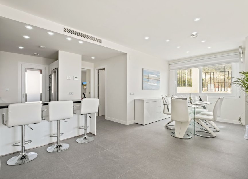 Resale - Ground floor apartment - Benalmádena - Benalmadena Costa