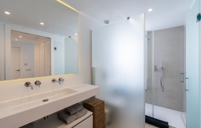 Resale - Apartment - Middle Floor Apartment - Estepona - Estepona Centro