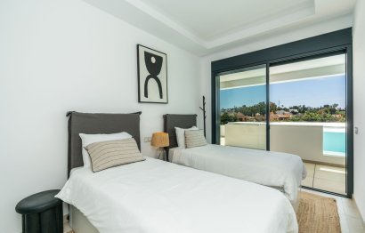 Resale - Apartment - Middle Floor Apartment - Estepona - Estepona Centro