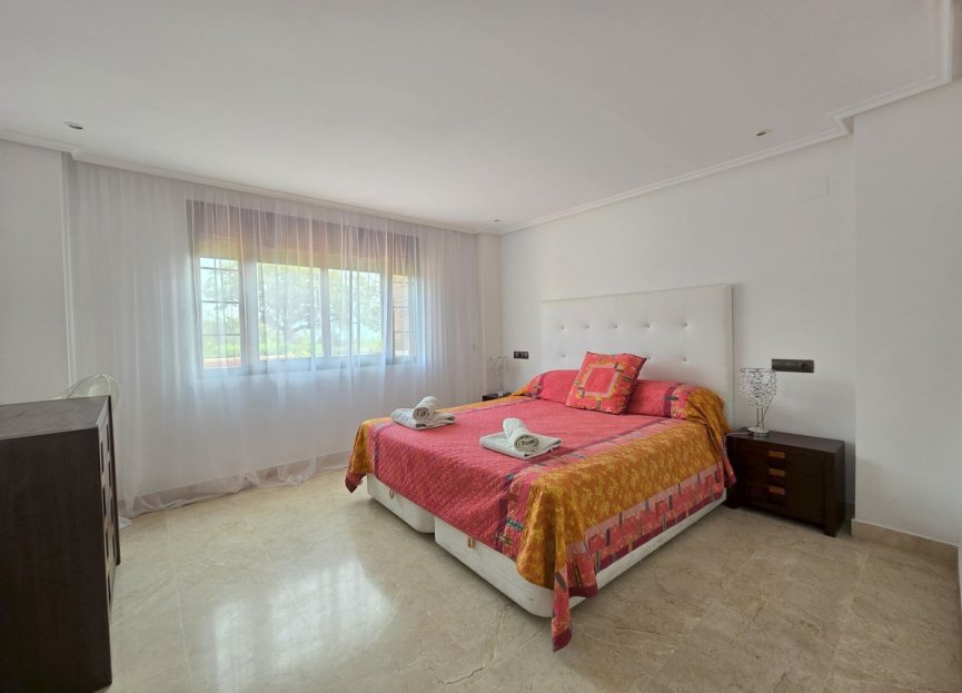 Reventa - Ground floor apartment - Marbella - La Mairena