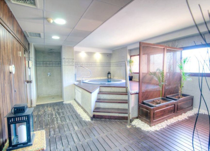 Reventa - Ground floor apartment - Marbella - La Mairena