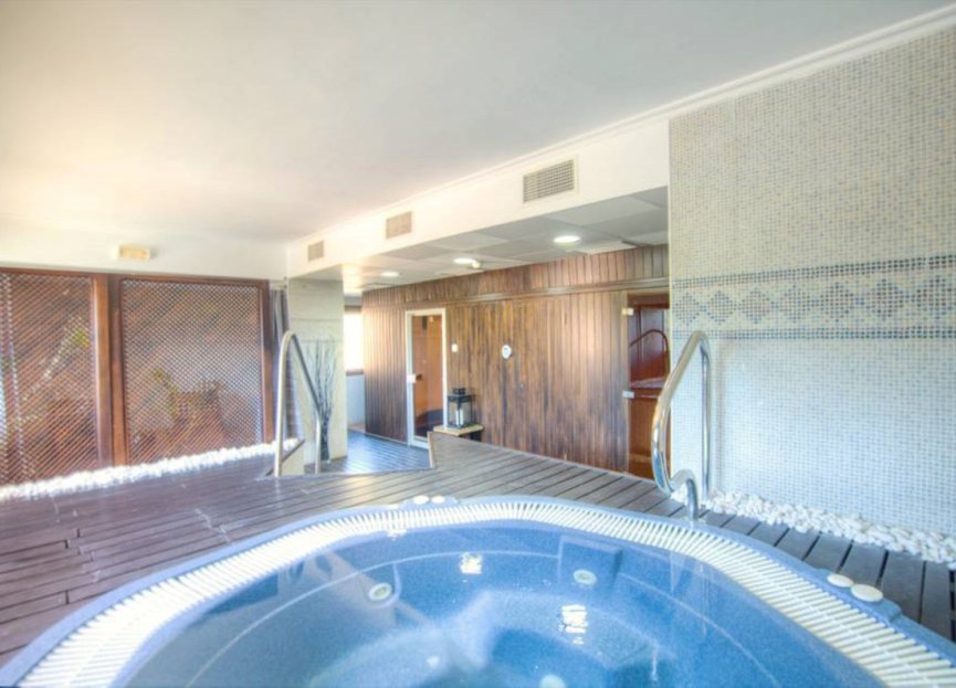 Reventa - Ground floor apartment - Marbella - La Mairena