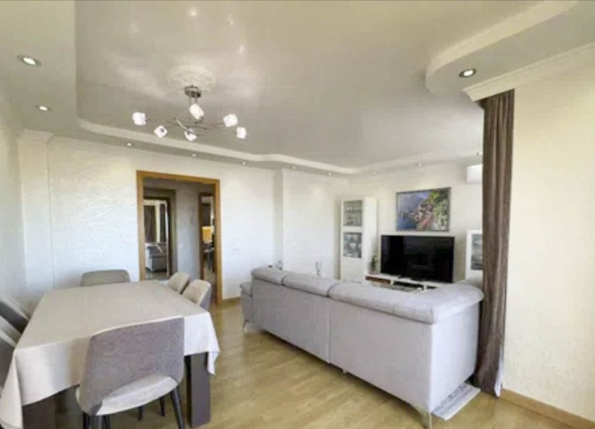 Resale - Apartment - Penthouse - Estepona - Atalaya