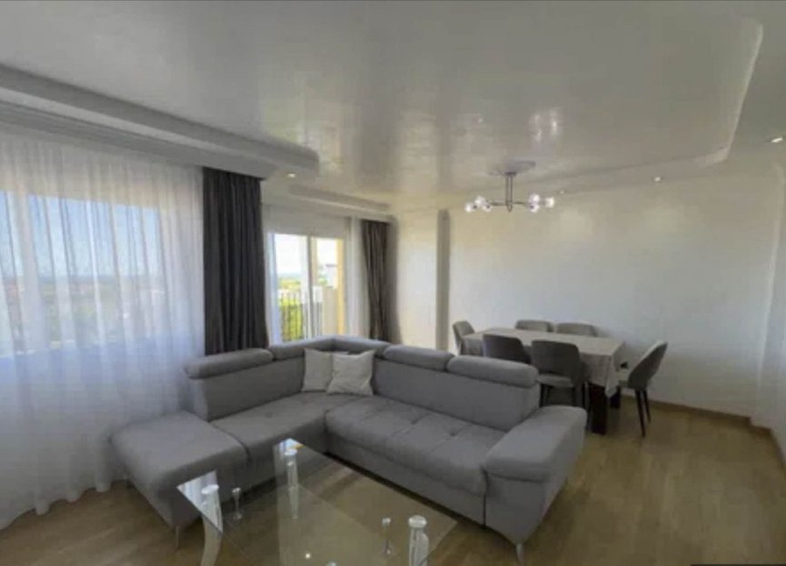 Resale - Apartment - Penthouse - Estepona - Atalaya