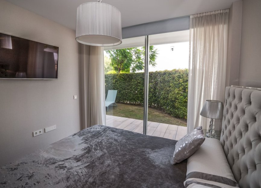 Resale - Ground floor apartment - Estepona - Estepona Centro