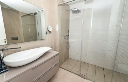 Resale - Ground floor apartment - Estepona - Estepona Centro