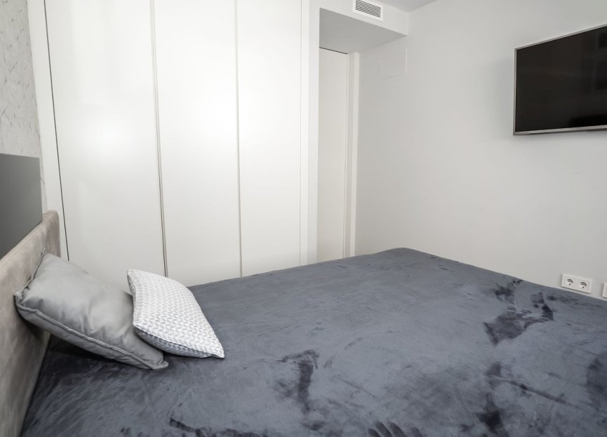 Resale - Ground floor apartment - Estepona - Estepona Centro