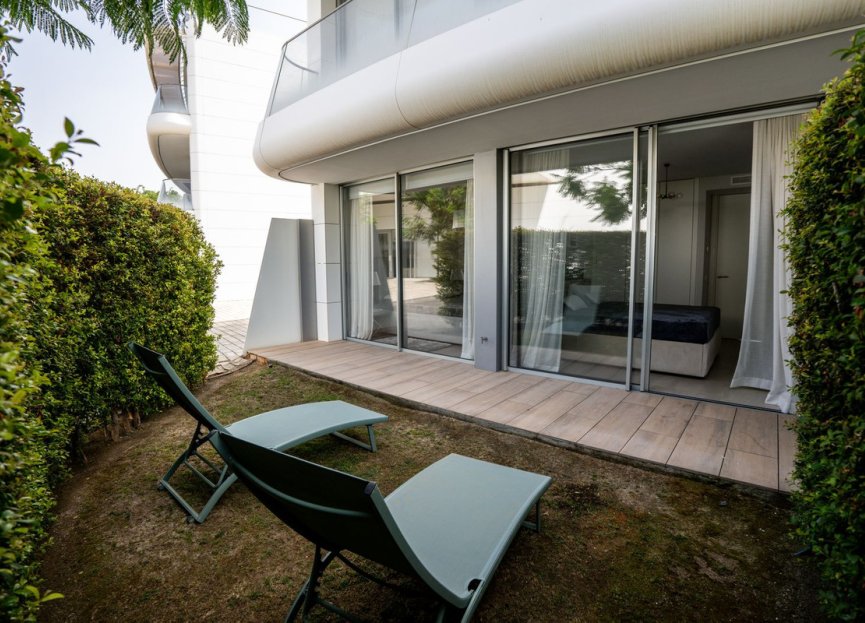 Resale - Ground floor apartment - Estepona - Estepona Centro
