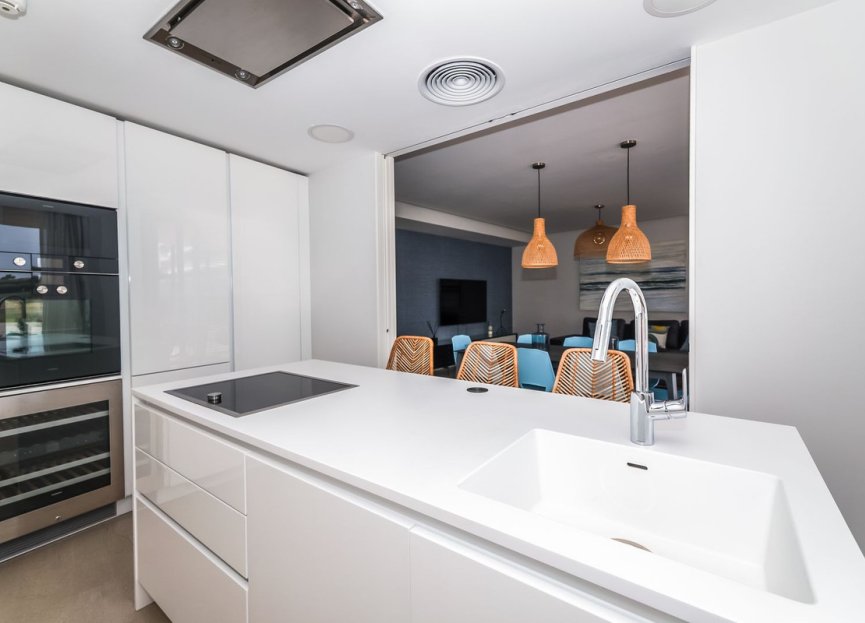 Resale - Ground floor apartment - Estepona - Estepona Centro