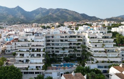 Resale - Apartment - Middle Floor Apartment - Marbella - Marbella Centro