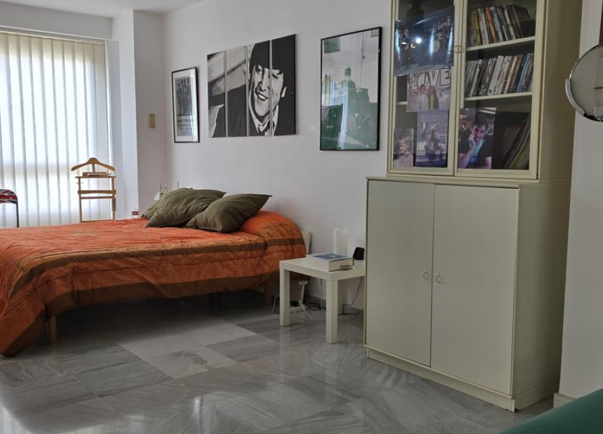 Resale - Apartment - Middle Floor Apartment - Marbella - Marbella Centro