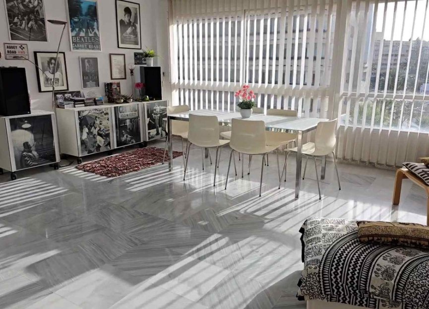 Resale - Apartment - Middle Floor Apartment - Marbella - Marbella Centro