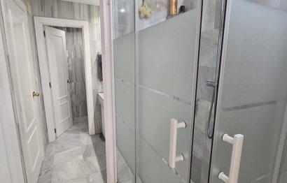 Resale - Apartment - Middle Floor Apartment - Marbella - Marbella Centro