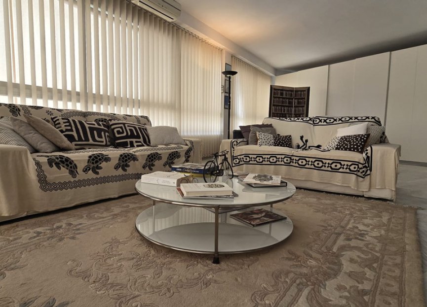 Resale - Apartment - Middle Floor Apartment - Marbella - Marbella Centro