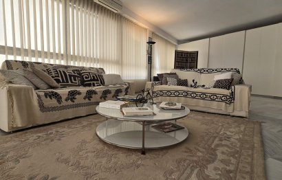 Resale - Apartment - Middle Floor Apartment - Marbella - Marbella Centro