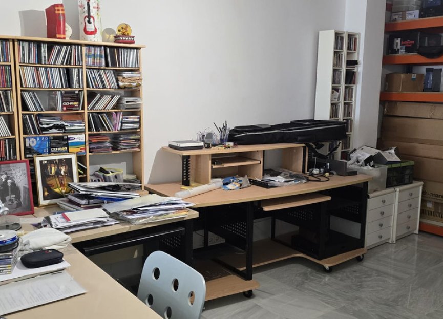 Resale - Apartment - Middle Floor Apartment - Marbella - Marbella Centro